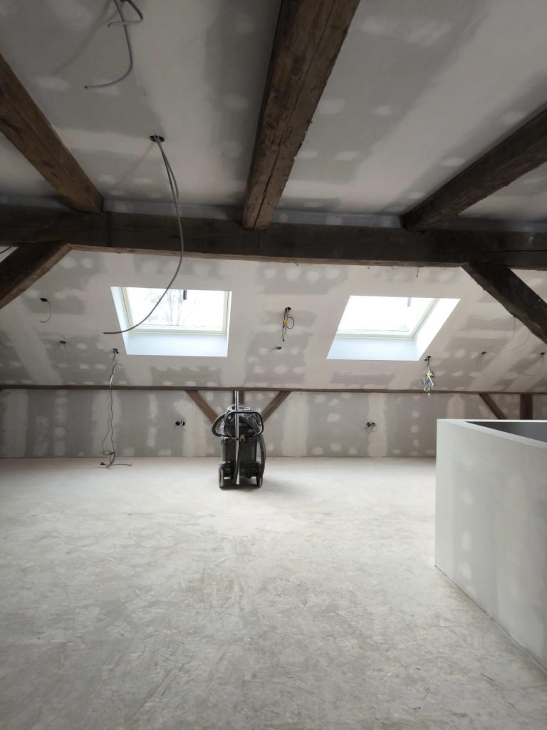 6a8e95de-9a6a-42d3-8a79-5a9c92bcc886