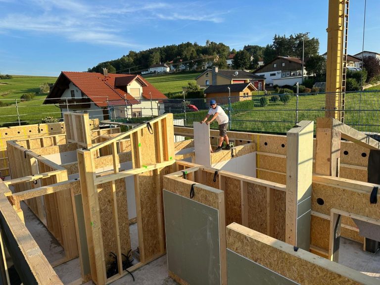 7865d8b5-f1b3-4baf-b4f9-becfa3be1645